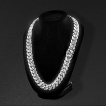 Lade das Bild in den Galerie-Viewer, 16mm Cgi Cuban Chain, Silver - Frosted
