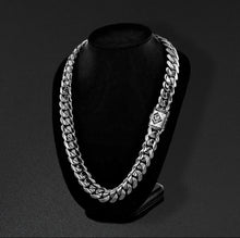 Lade das Bild in den Galerie-Viewer, 16mm Cgi Cuban Chain, Silver - Plain
