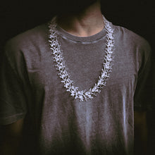 Lade das Bild in den Galerie-Viewer, Clear Spyke Link Necklace
